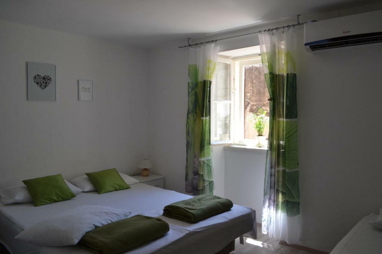 Relaxing Apartment Carpe Diem Split Exterior foto